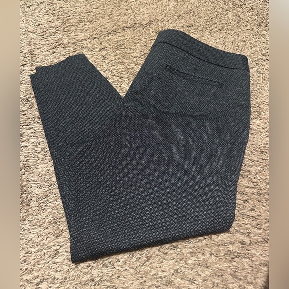 LOFT Pants - LOFT Womens Charcoal Textured Dress Pants (C115)